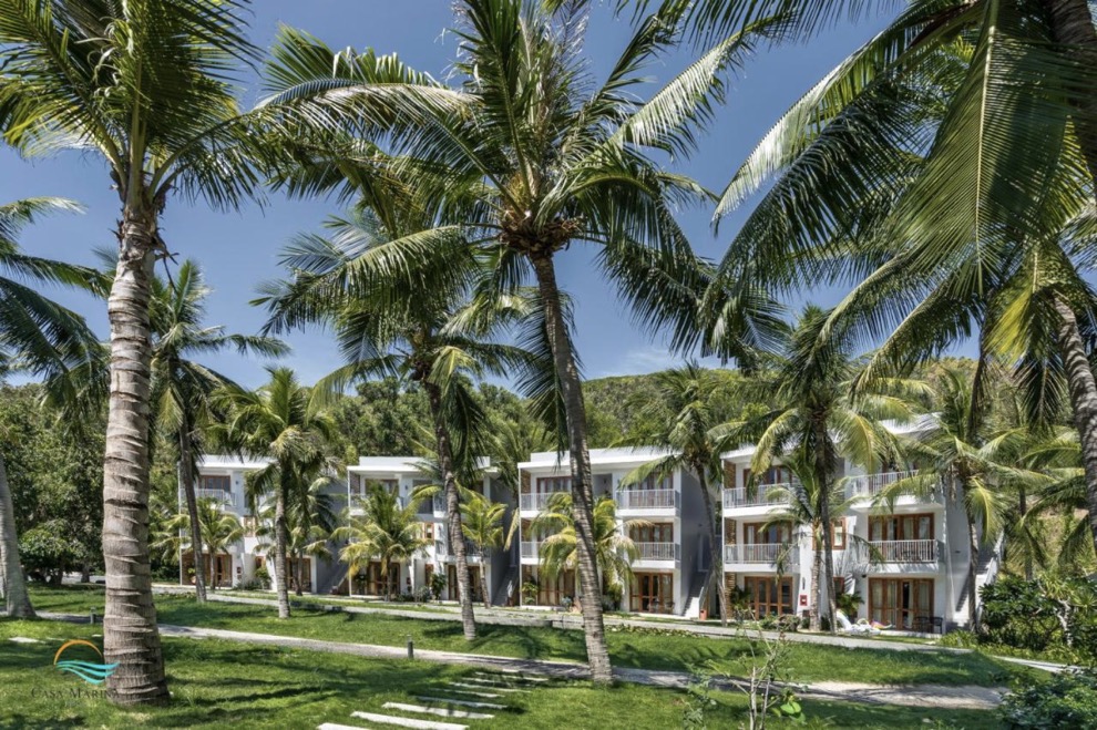 Phòng Deluxe Garden View tại Resort Casa Marina 4 sao Quy Nhơn