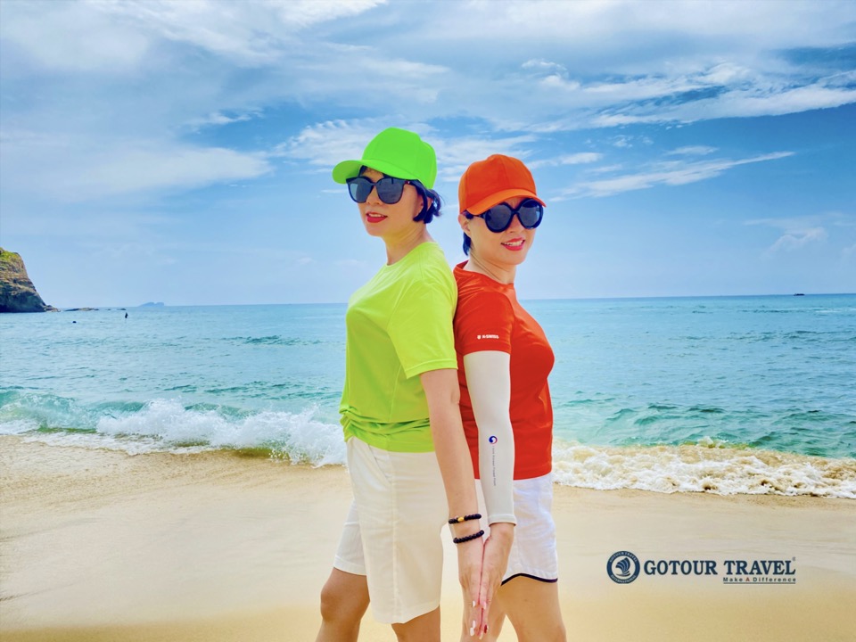 Du khách check in tại Kỳ Co
