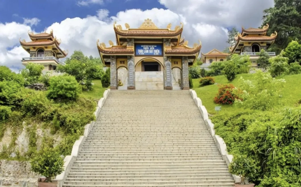 Tour Đà Lạt tham quan Thiền Viện Trúc Lâm